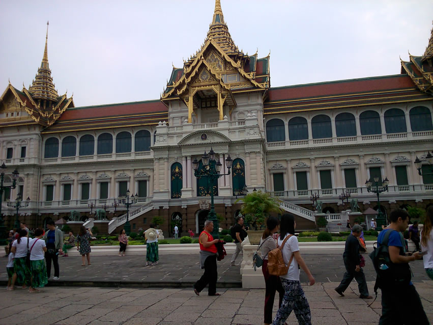 <h2>Thailand, Cambodia & Vietnam Escorted 2018</h2>14 Nights from Thailand to Cambodia & Vietnam | 8 Rounds | January 30 - February 13